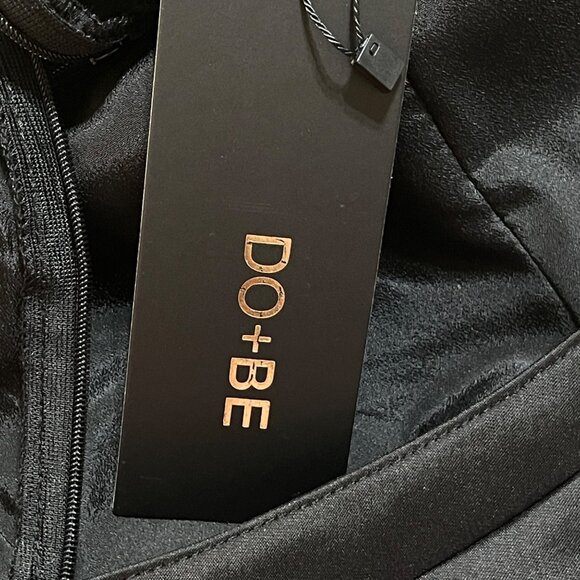 New D0+BE Halter Mini Dress Open Back Black M Medium Cocktail Party - Picture 9 of 9